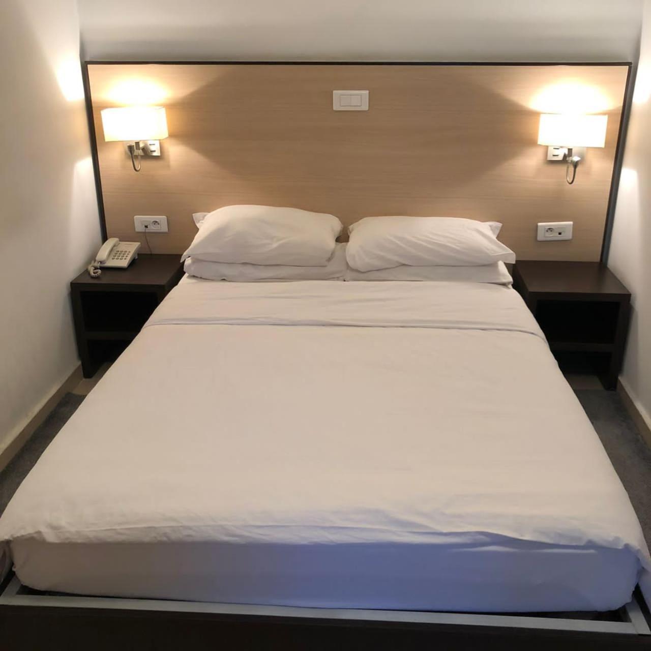 Residence Achenbach Abidjan Room photo